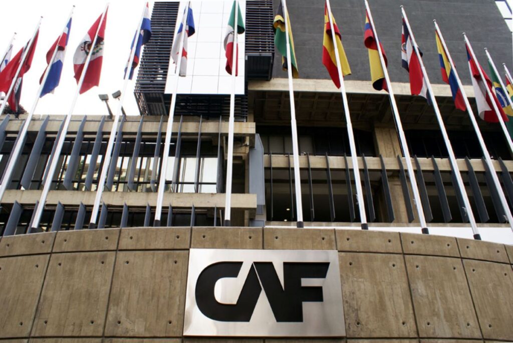 Fitch Ratings améliore la note de risque à long terme de la CAF, banque ...