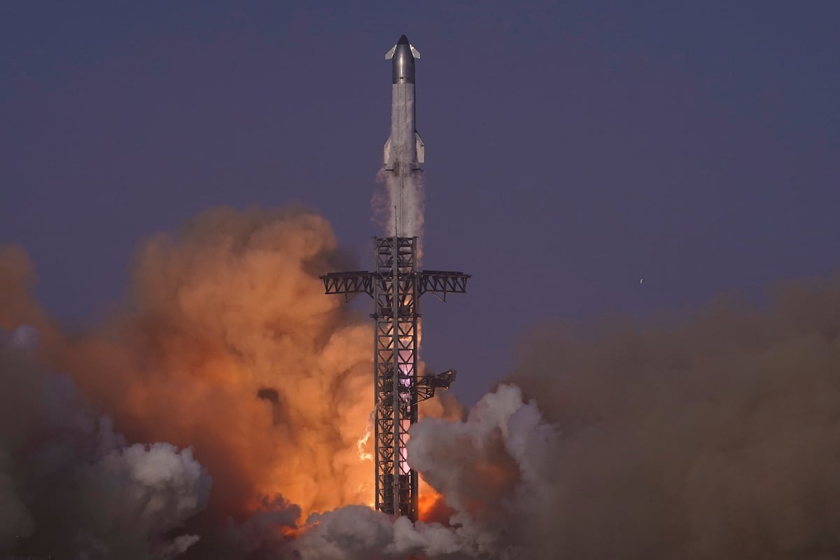 La mégacohete stars d'Elon Musk parvient à atteindre l'espace avant d'exploser pour la troisième fois consécutif