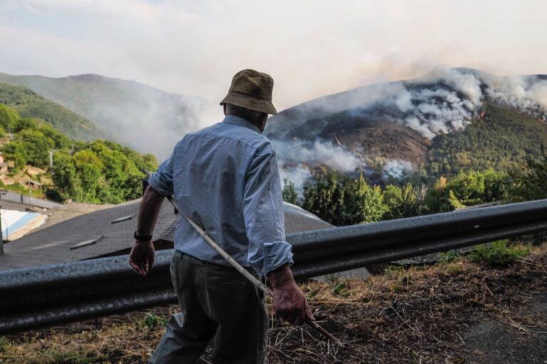Dernière heure d'incendie en Espagne, en direct | Figure intérieure en 21 incendies actifs avec un niveau de risque maximum