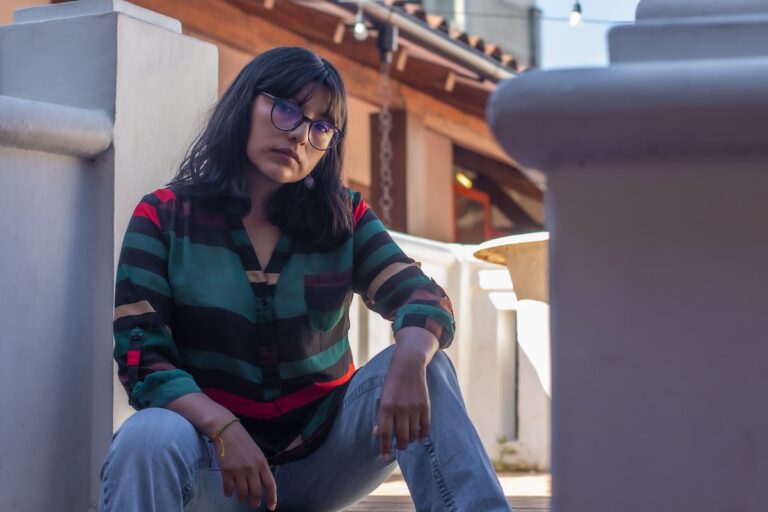 Biographie intime d'un bain public à El Alto: la méthode Quya Reyna pour écrire sur l'Amérique latine sans perdre le sourire