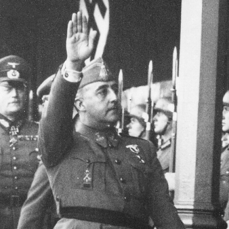 Le gouvernement entame le processus de dissolution de la Fondation Francisco Franco