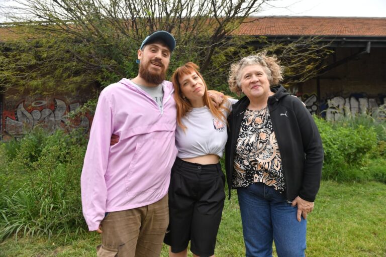 Une pièce de théâtre communautaire nous invite à récupérer les espaces verts à Buenos Aires