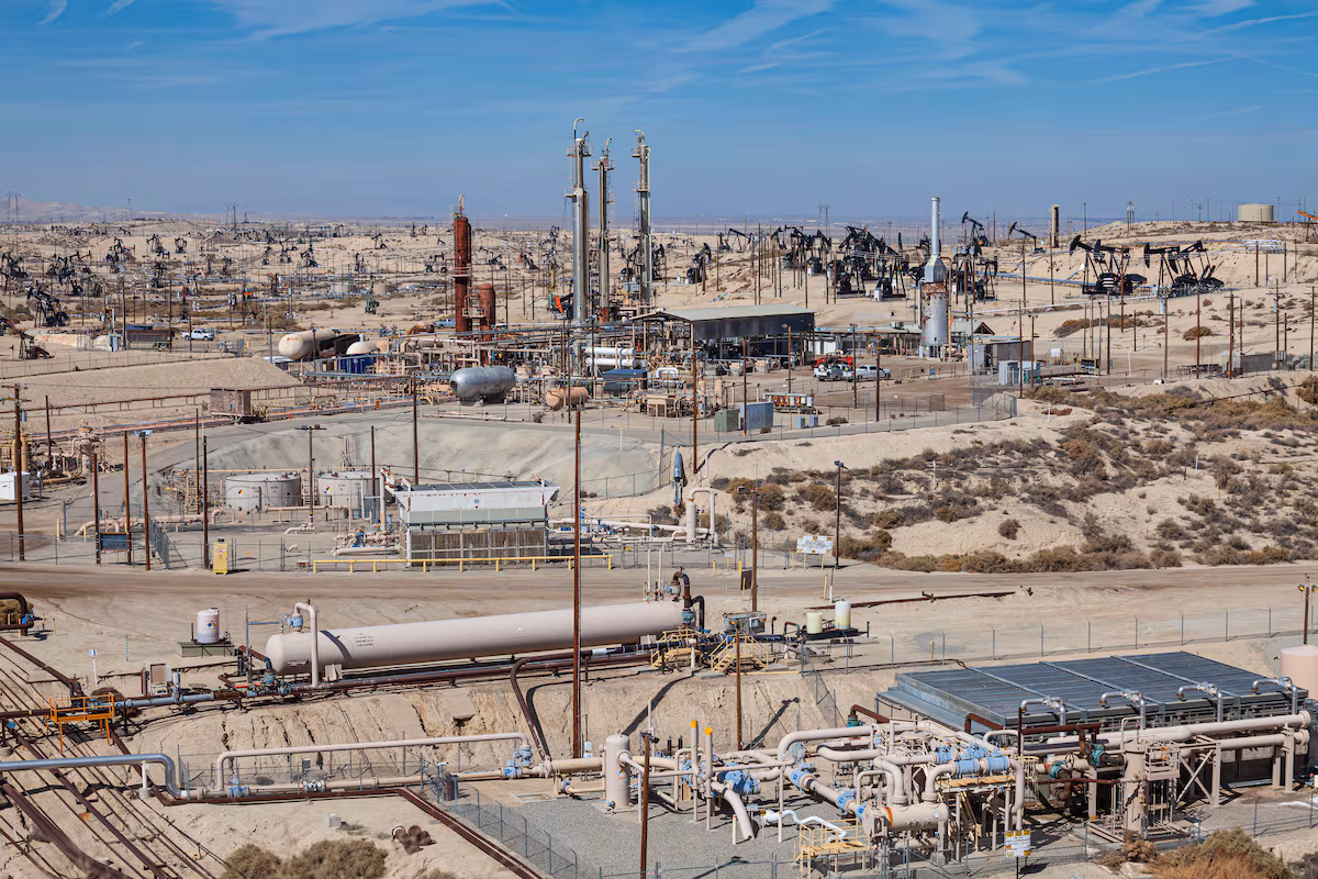 La proposition énergétique de l'Europe : ce que signifie acheter pour 750 milliards de dollars de pétrole et de gaz aux États-Unis