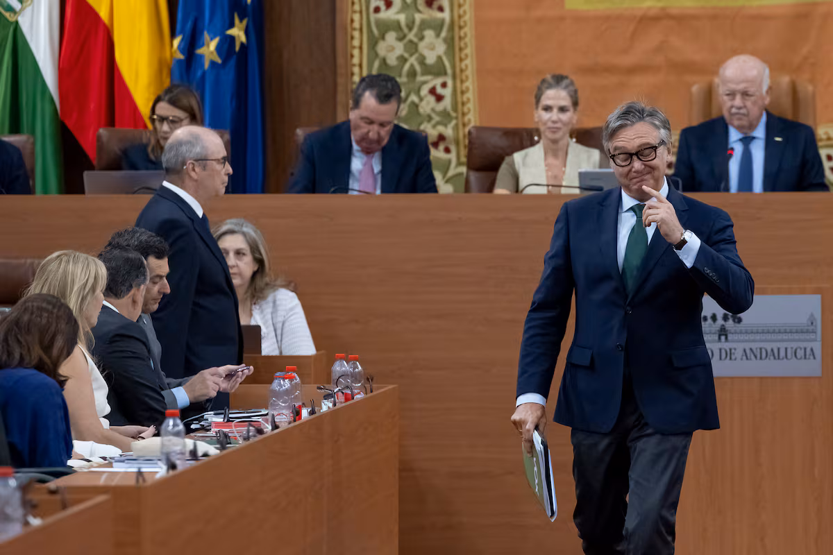 Vox vote contre Moreno, mais tente un prochain accord