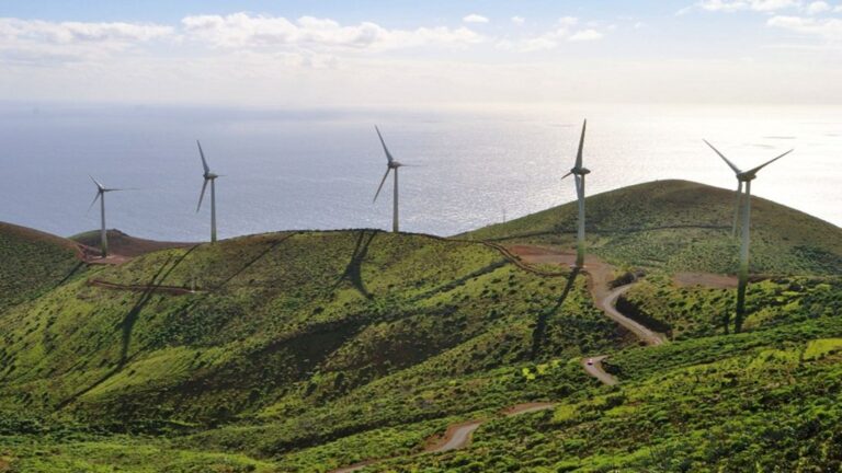 Énergies renouvelables à Tenerife : le plan pour les débloquer
