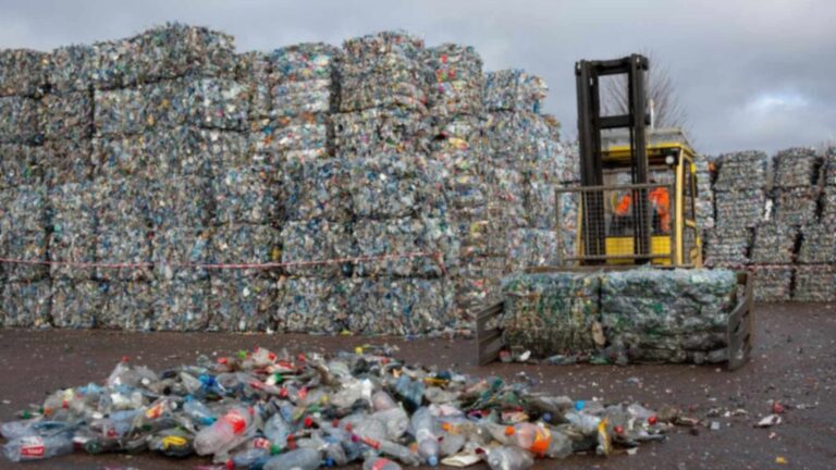 43,55 kg d’emballages plastiques par Espagnol en 2024 : l’Espagne dépasse la plupart des Européens et atteint l’objectif 2030